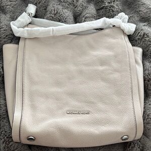 Michael Kors Soft Cream Shoulder Bag